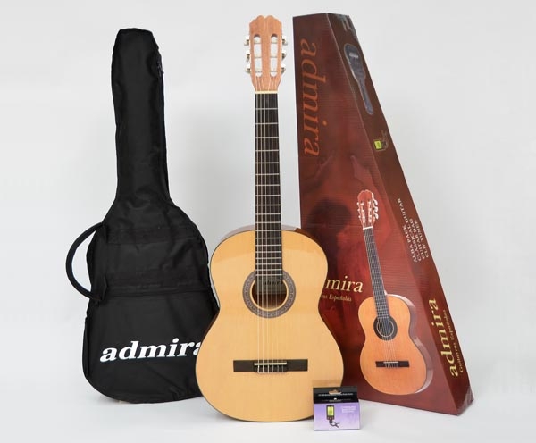 Admira Alba 3/4 Size Classical Guitar