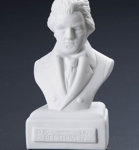 BEETHOVEN 5 INCH COMPOSER STATUETTE