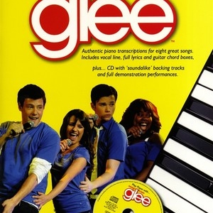 PLAY PIANO WITH SONGS FROM GLEE BK/CD
